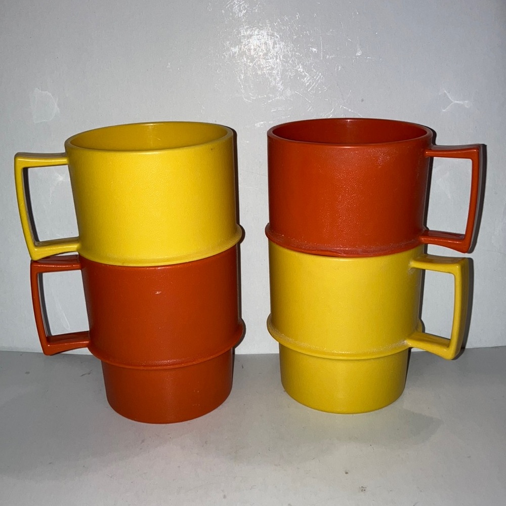 Vintage Tupperware Vibrant Yellow‎ and Orange Stackable Mugs